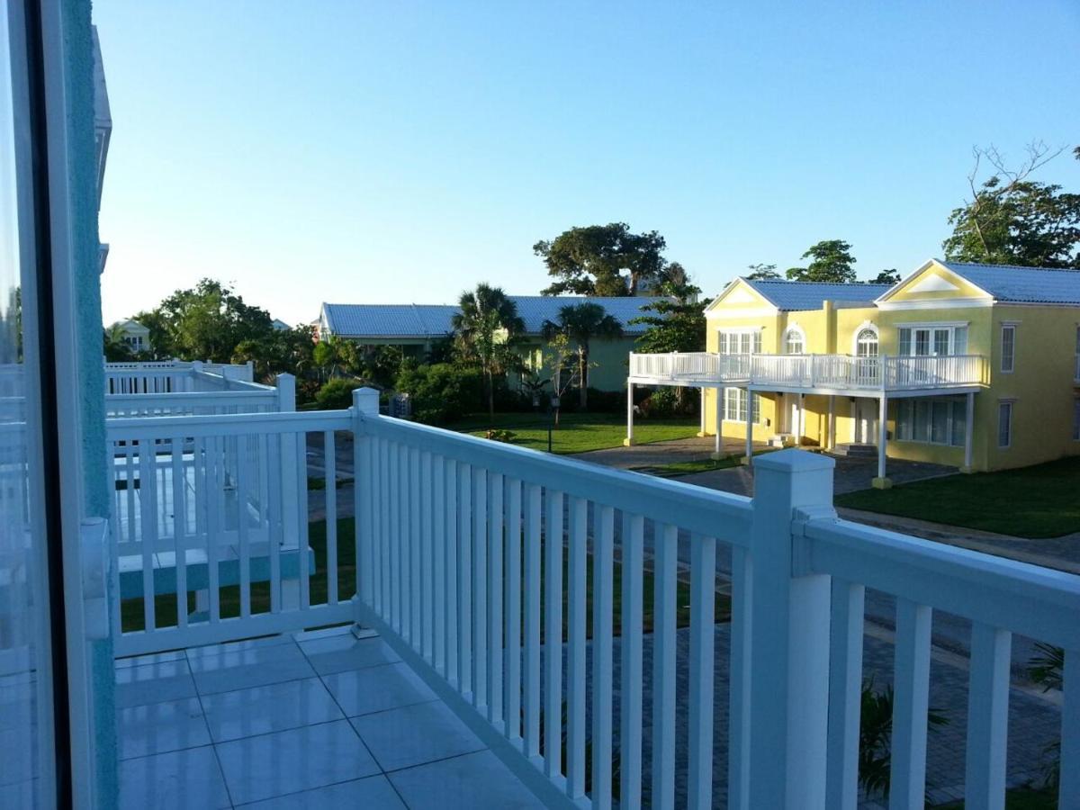 Townhouse By The Bay, Little Bay Country Club ,Negril Βίλα Orange Bay Εξωτερικό φωτογραφία