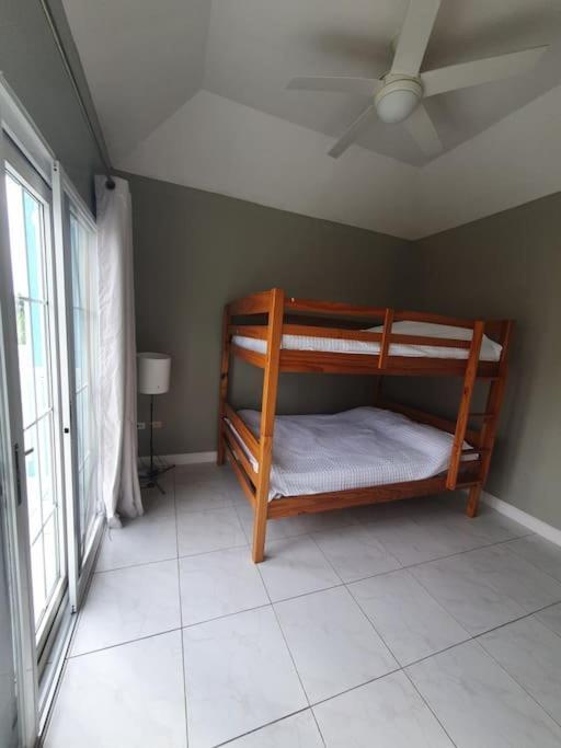 Townhouse By The Bay, Little Bay Country Club ,Negril Βίλα Orange Bay Εξωτερικό φωτογραφία