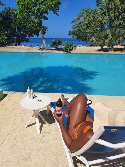 Townhouse By The Bay, Little Bay Country Club ,Negril Βίλα Orange Bay Εξωτερικό φωτογραφία