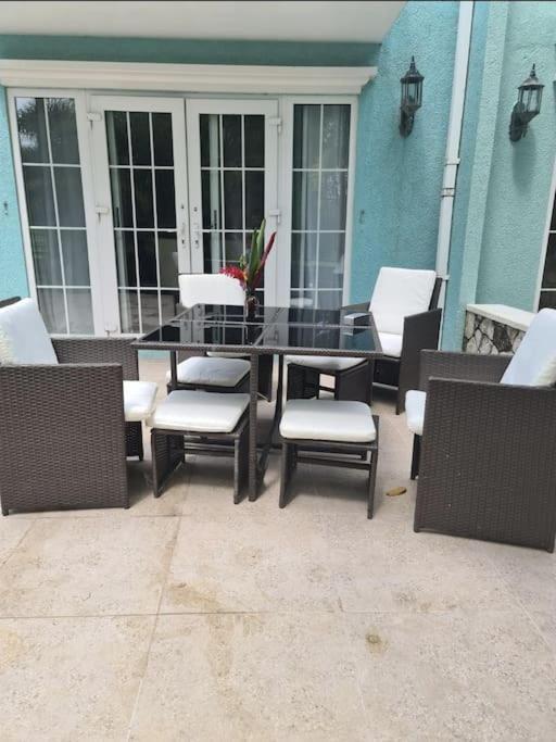 Townhouse By The Bay, Little Bay Country Club ,Negril Βίλα Orange Bay Εξωτερικό φωτογραφία